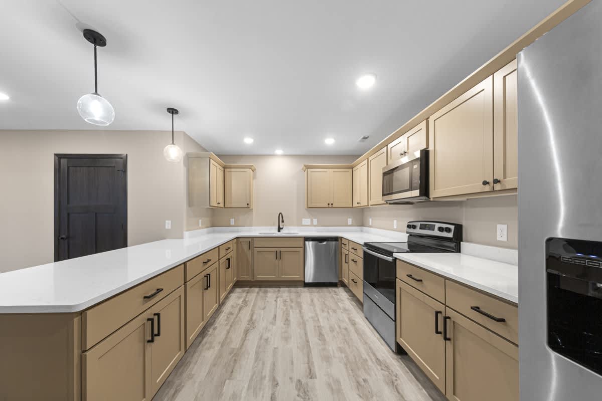 3200 Noble Dr – photo 4