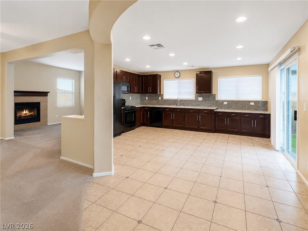 750 Iron Bridge Street – photo 3