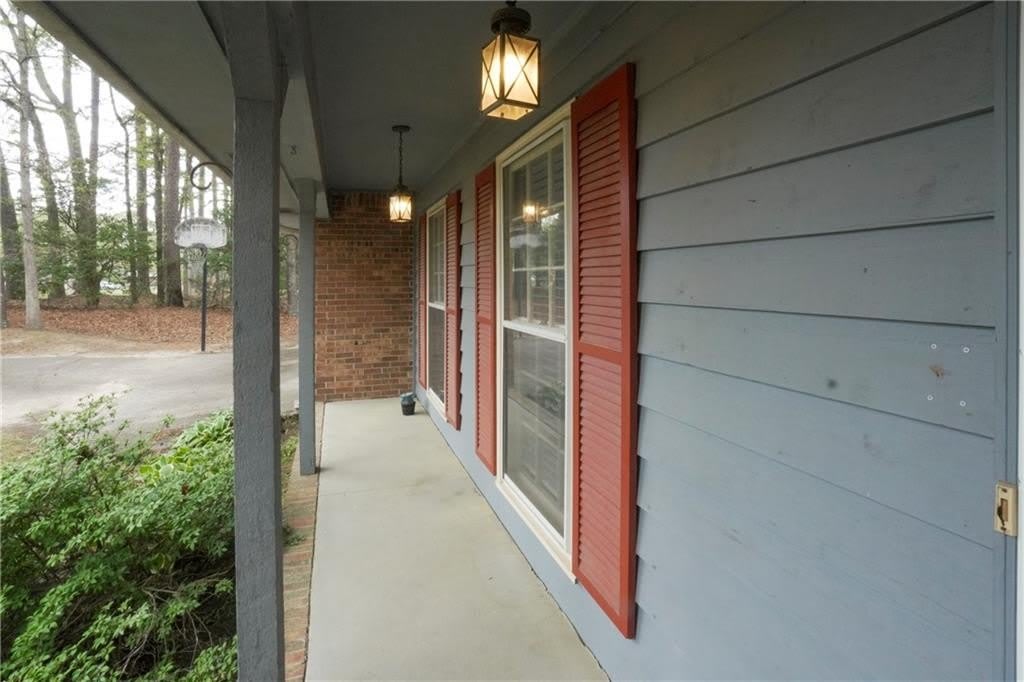 1802 Driftwood Place – photo 2