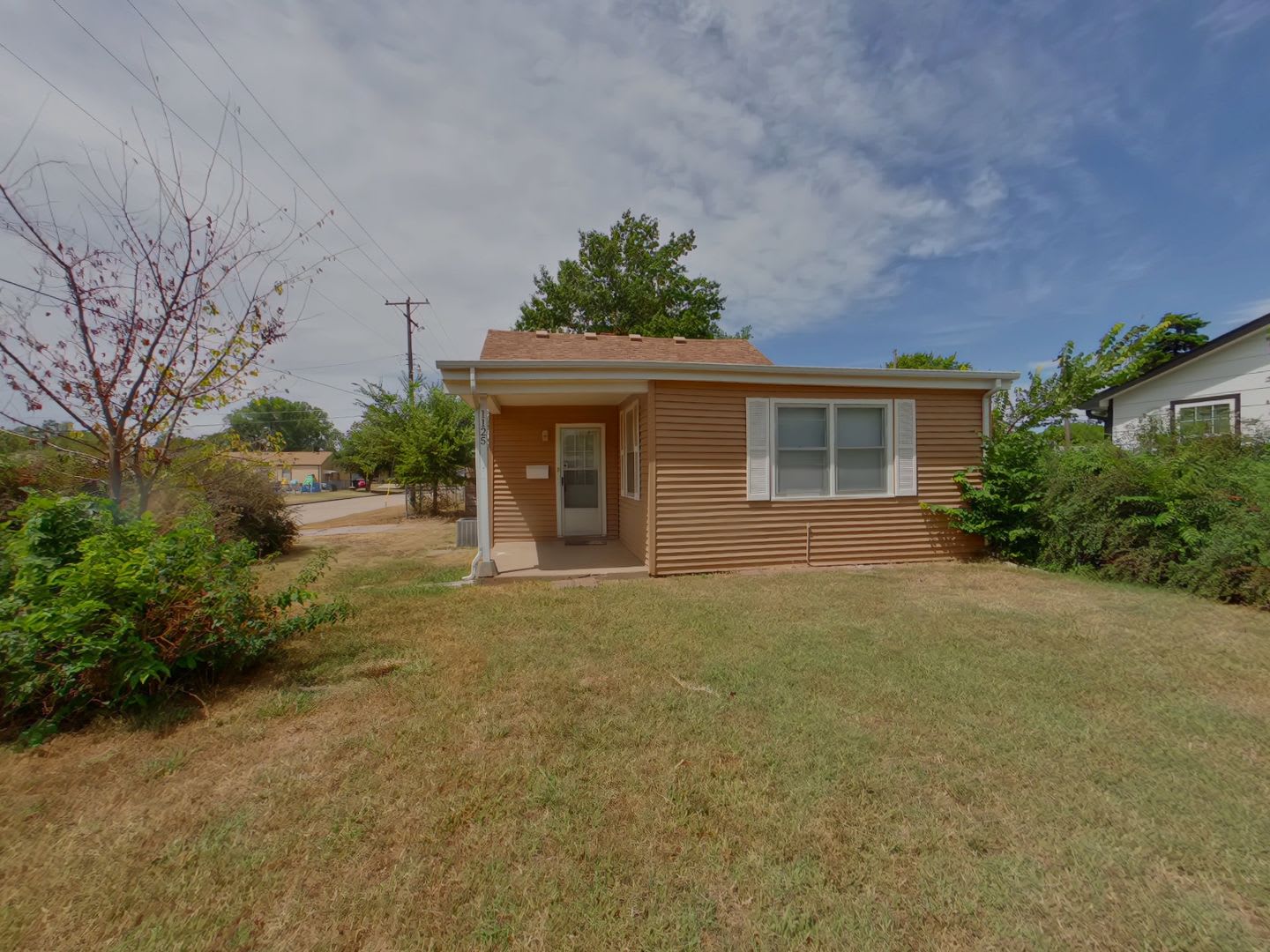 1125 S Millwood Ave – photo 1