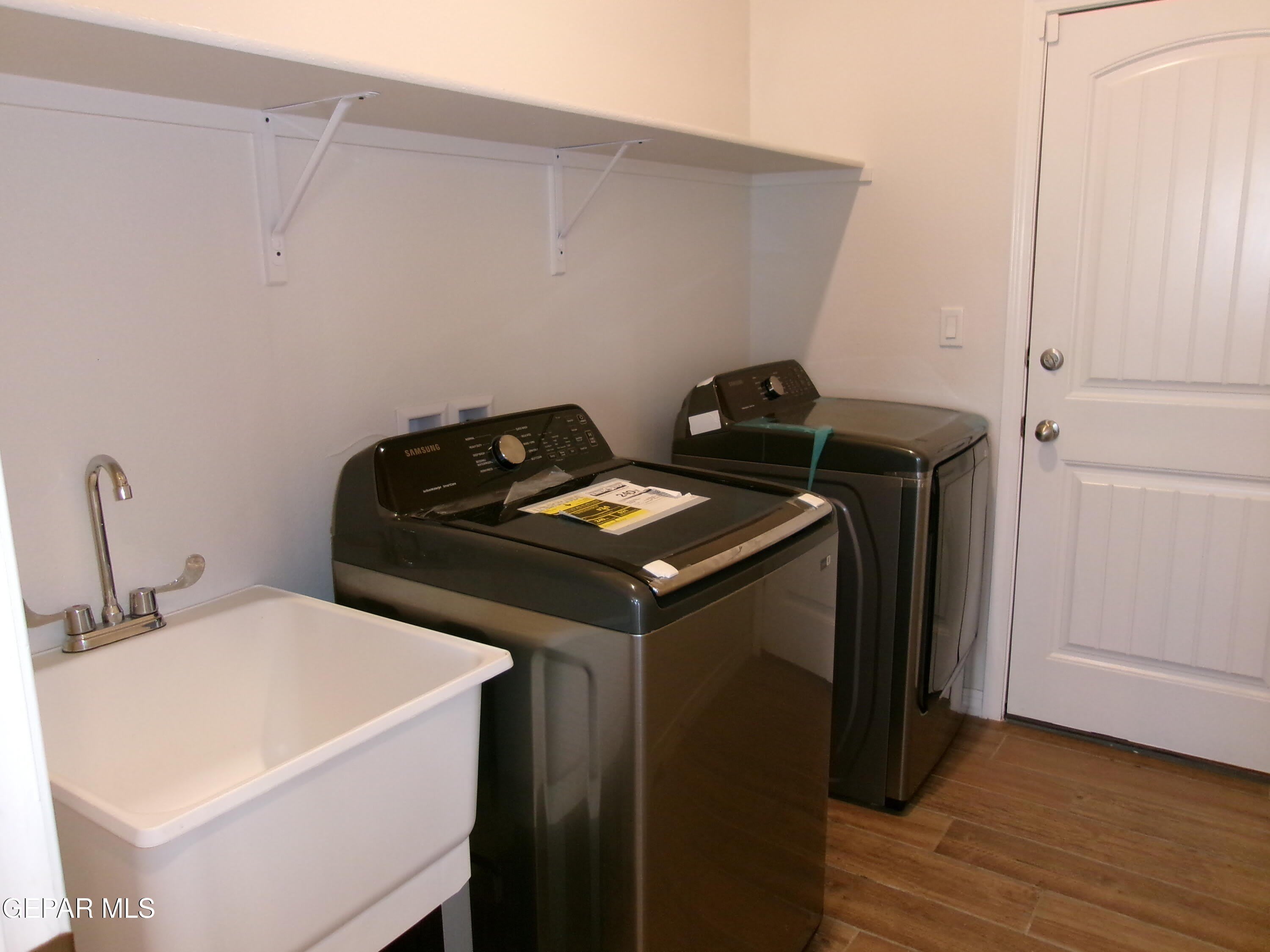 11361 HIDALGO Drive – photo 4