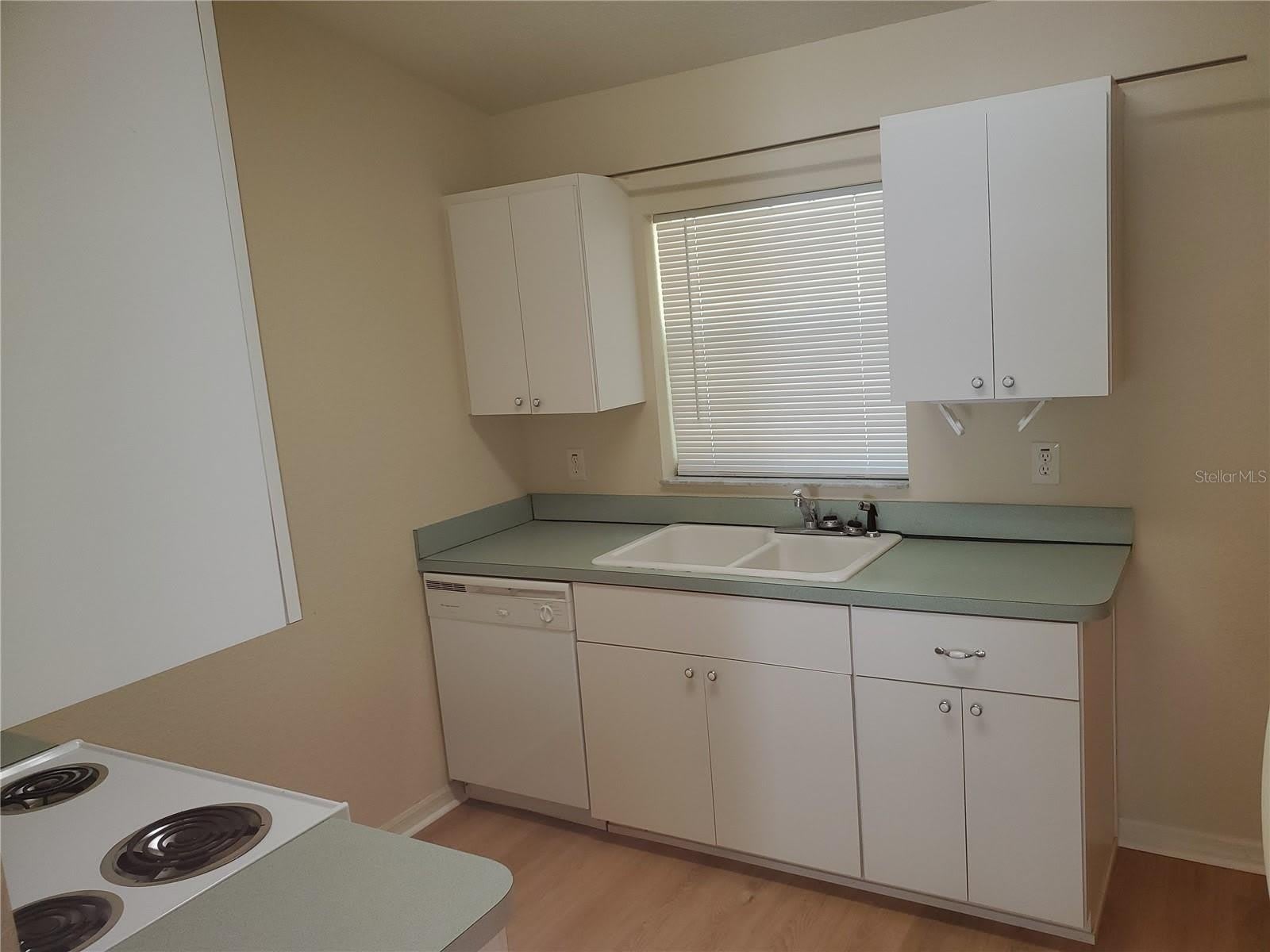 1686 SW 107TH Place – photo 3