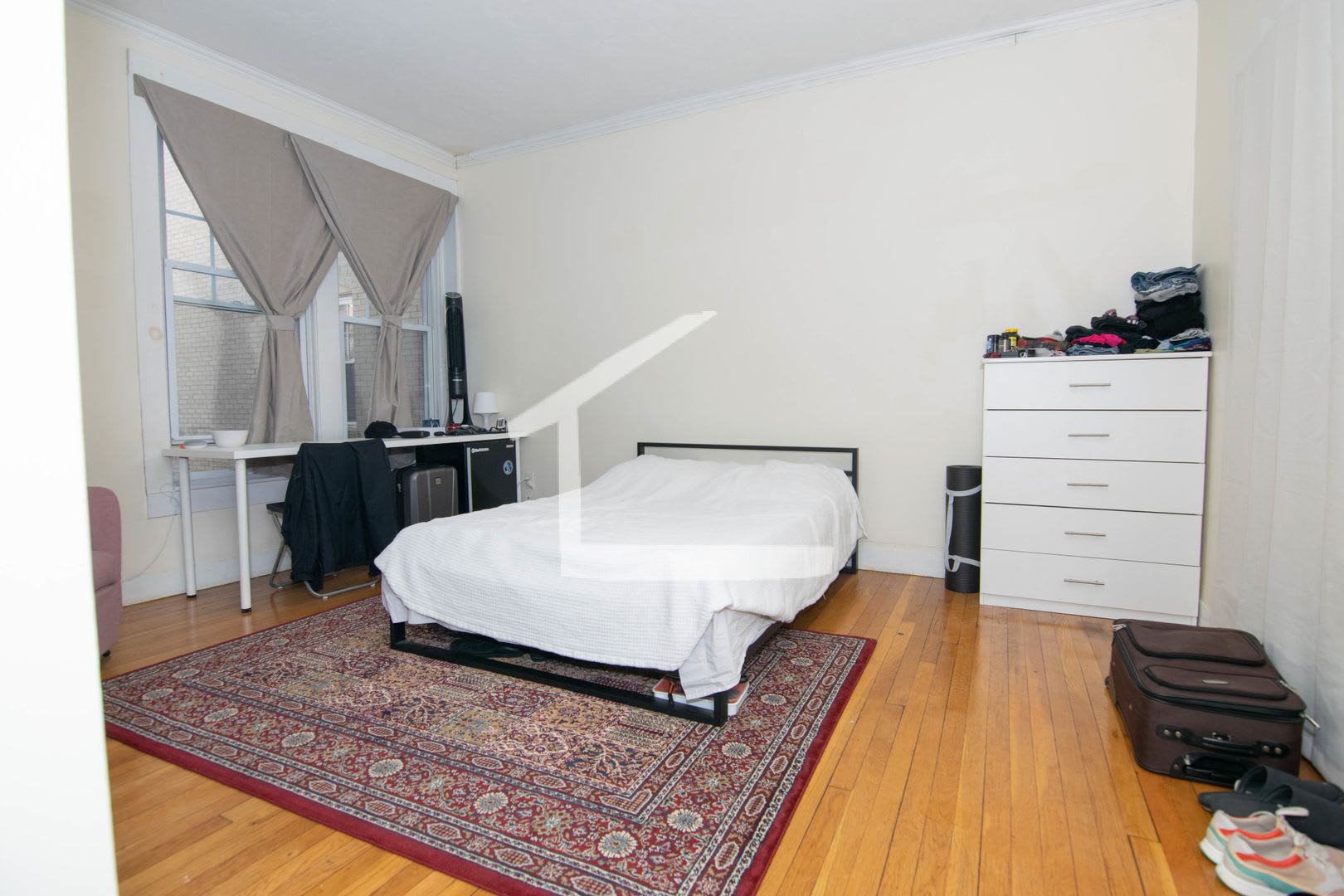 Charming 6 Bedroom Apartment – photo 4