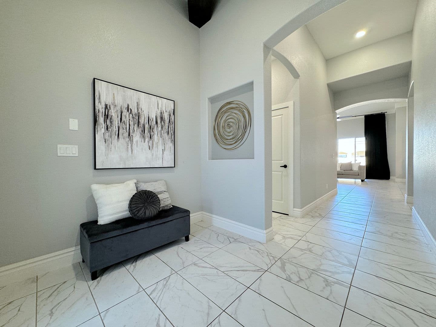 Immaculate East El Paso 4 bed Refrig A/C! – photo 4