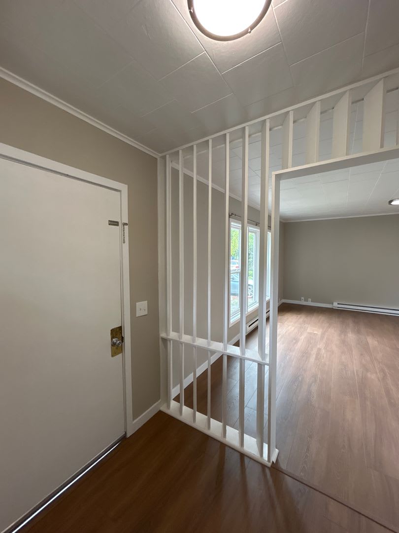 Newly Renovated 1-Bedroom Home with Spacious Yard – photo 2