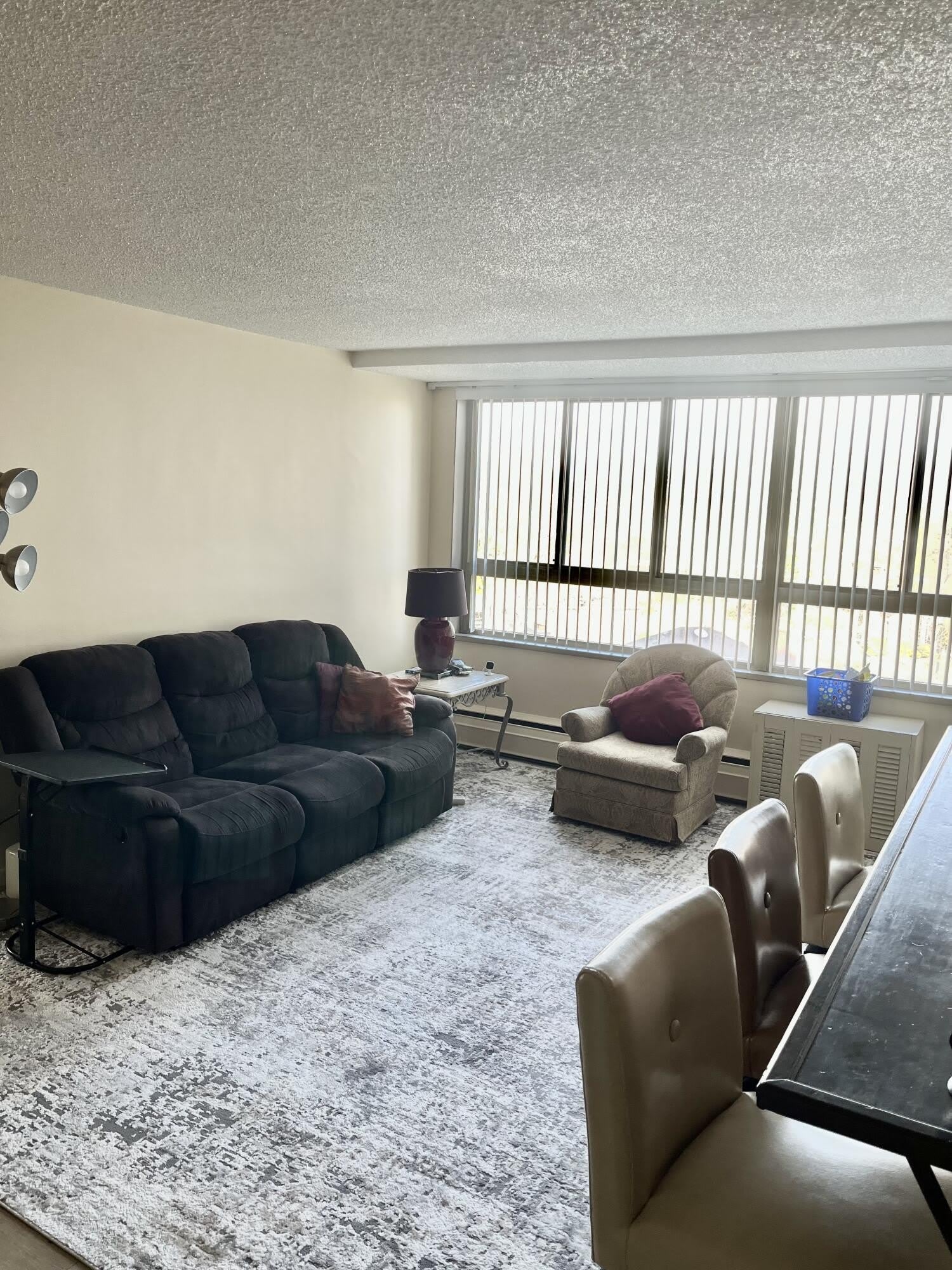 8900 E Jefferson Avenue – photo 5