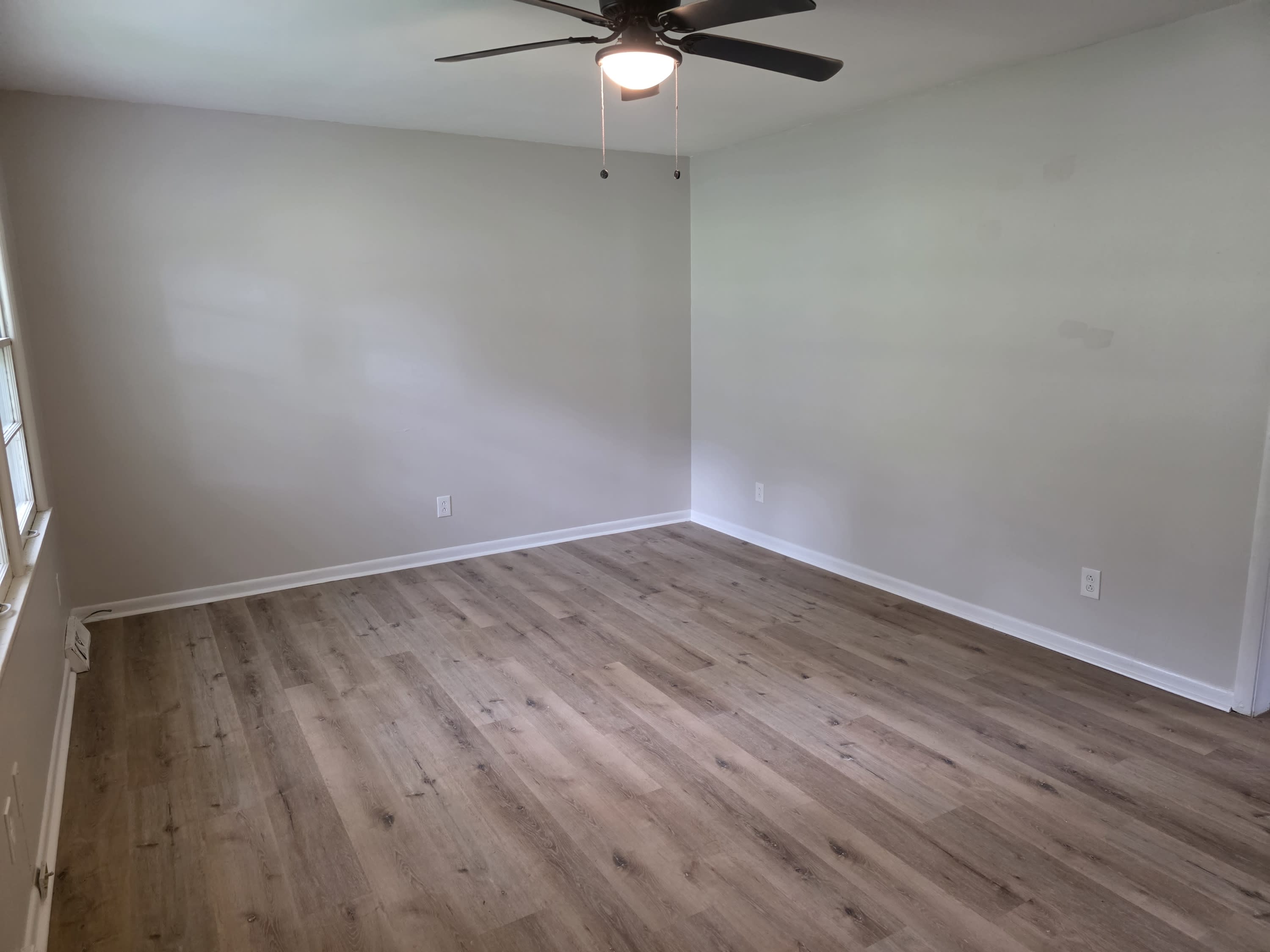 2804 Brett Road Northwest – photo 3