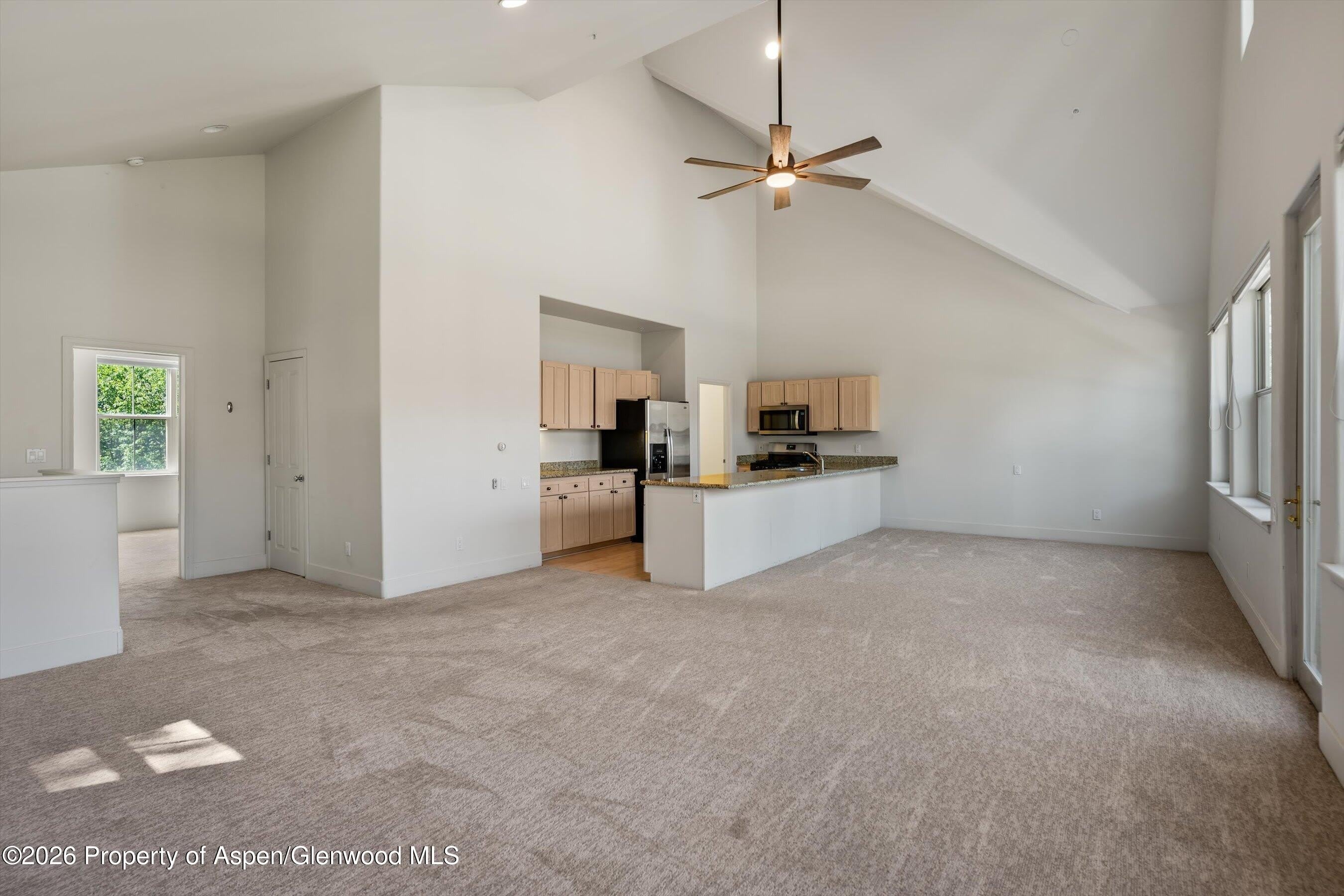 711 Evans Court – photo 5