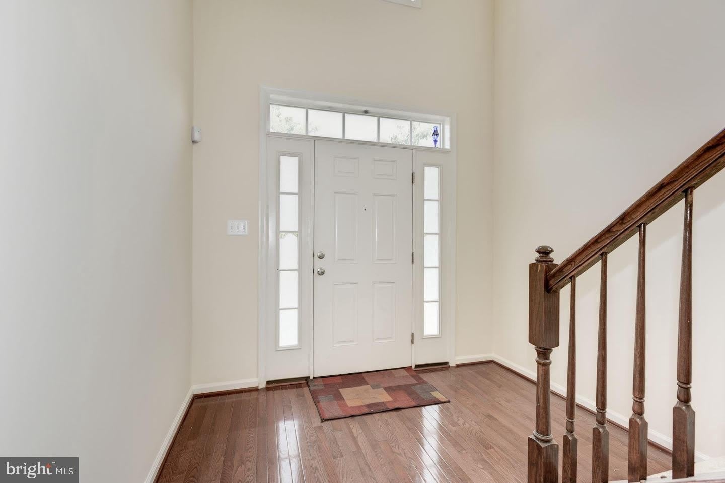 3795 LOUISE Avenue – photo 2