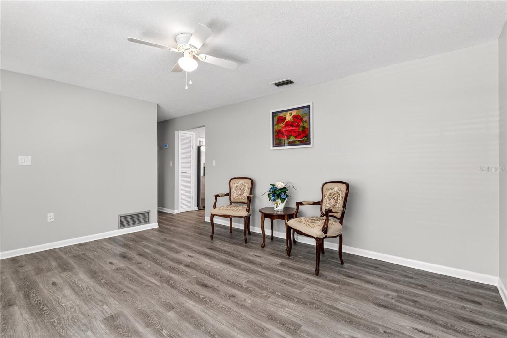Move-in Ready 3BR/2BA NW Gainesville Home – photo 4