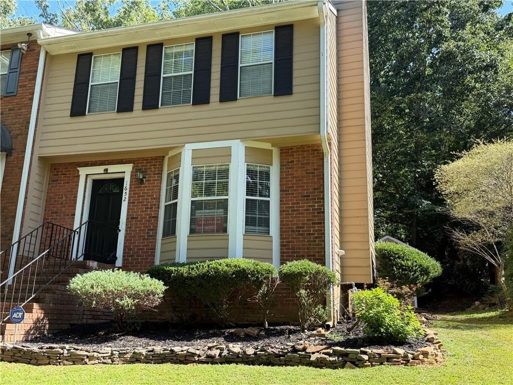 1652 Grist Mill Drive – photo 1