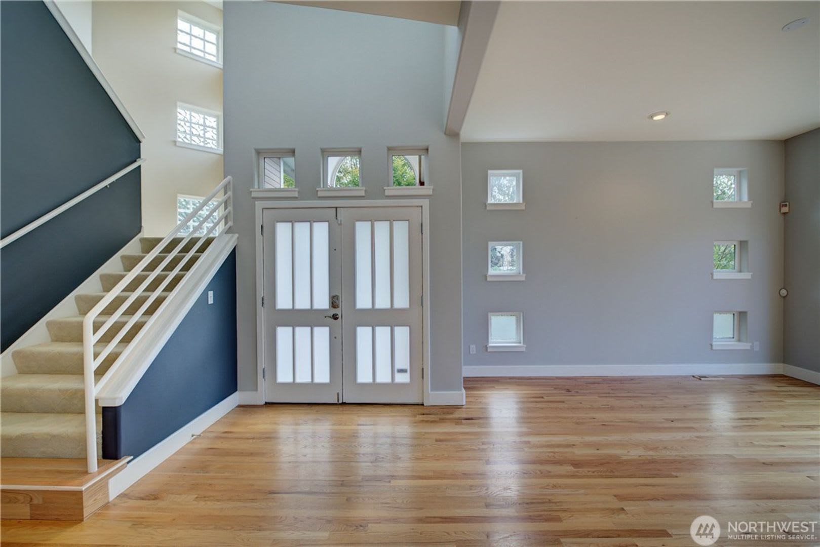 3bd/3.5ba Kirkland Home – photo 5