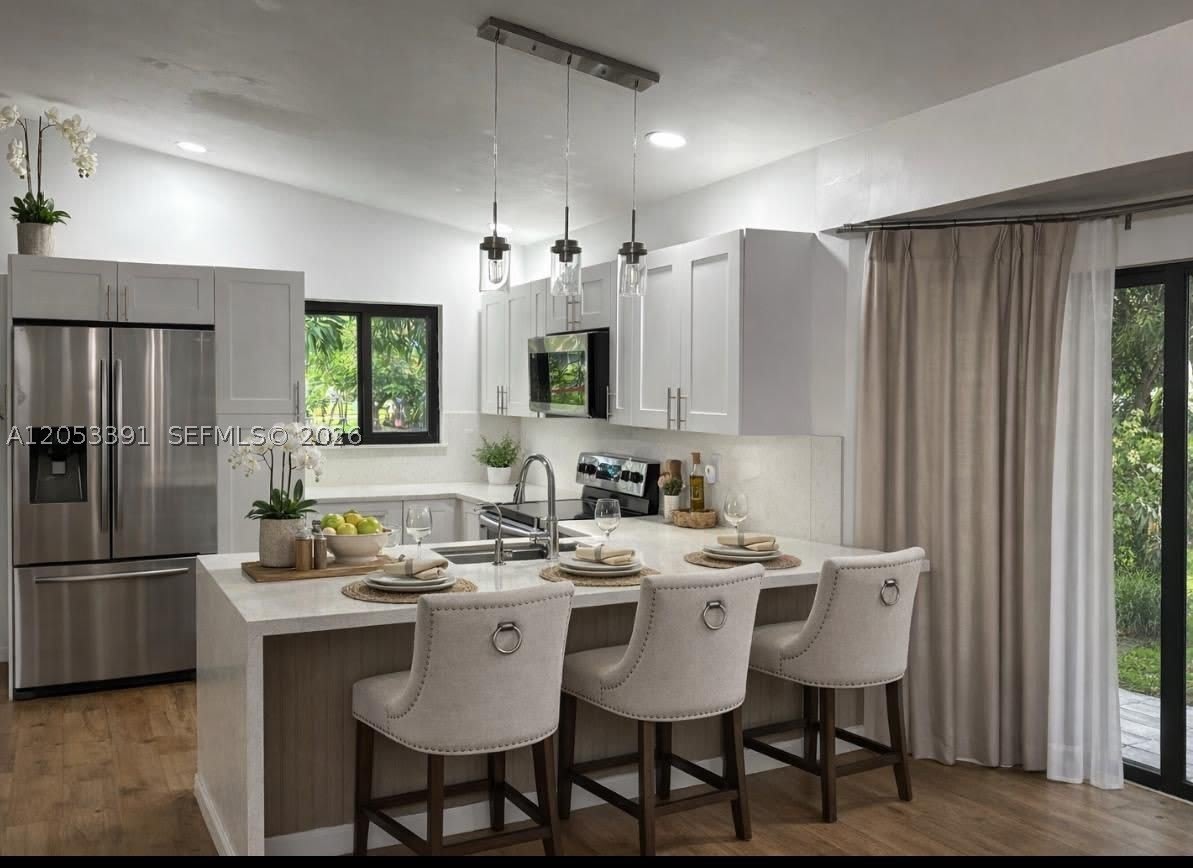 9821 W Elm Ln – photo 4