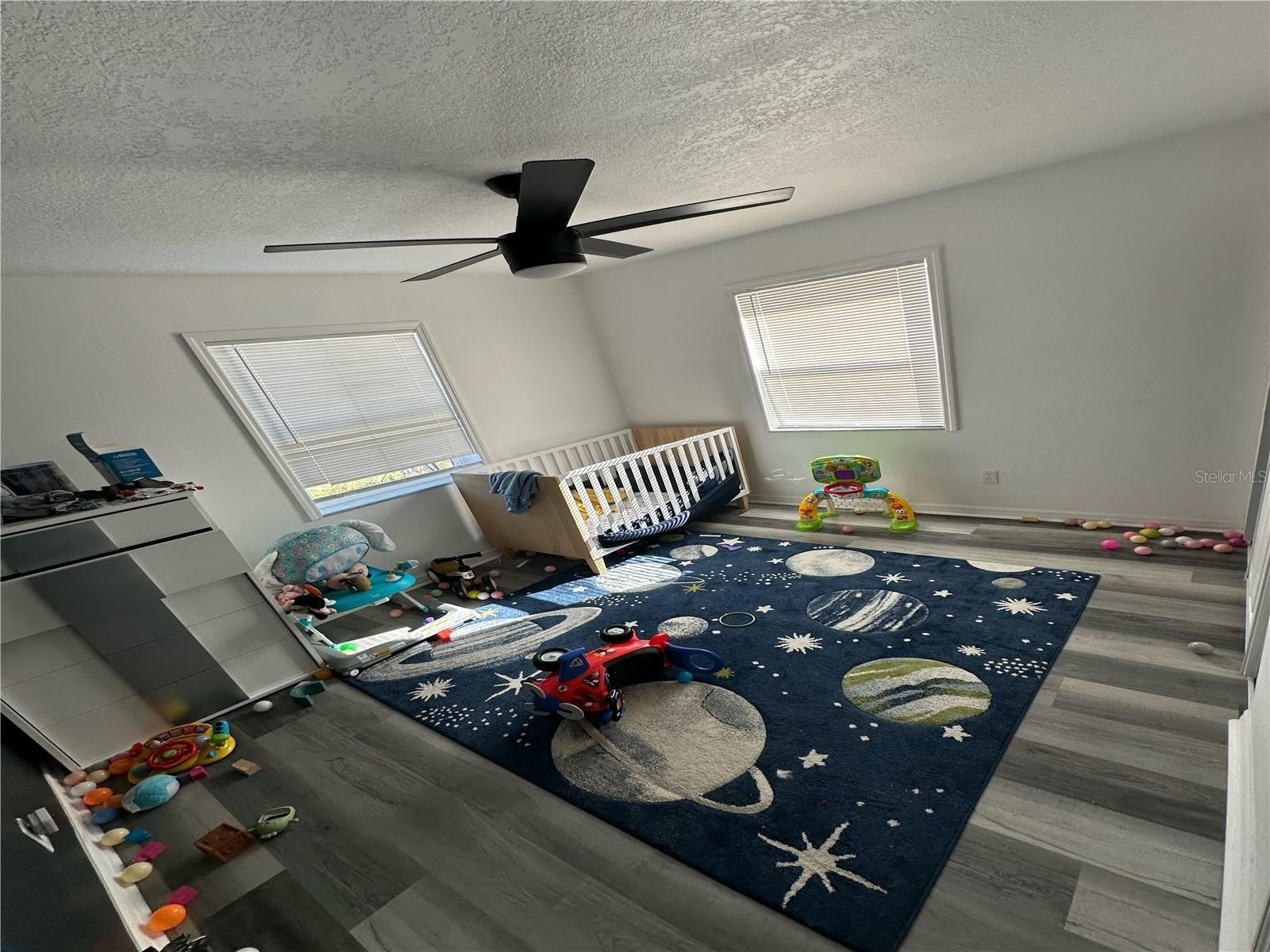 1011 Gerona Avenue – photo 5