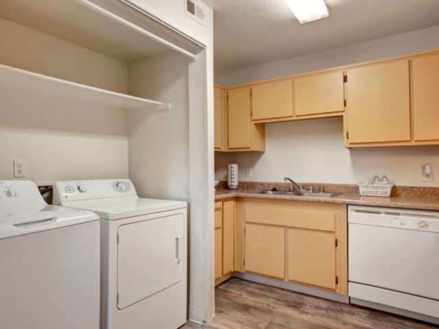 Morningside Creek Apartments – photo 2
