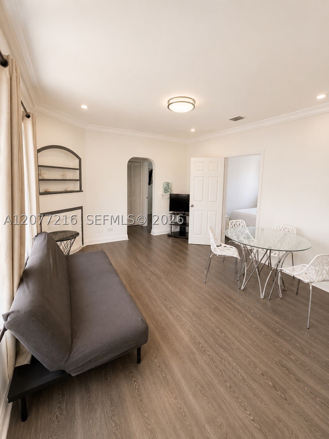 1538 Jefferson Ave – photo 3