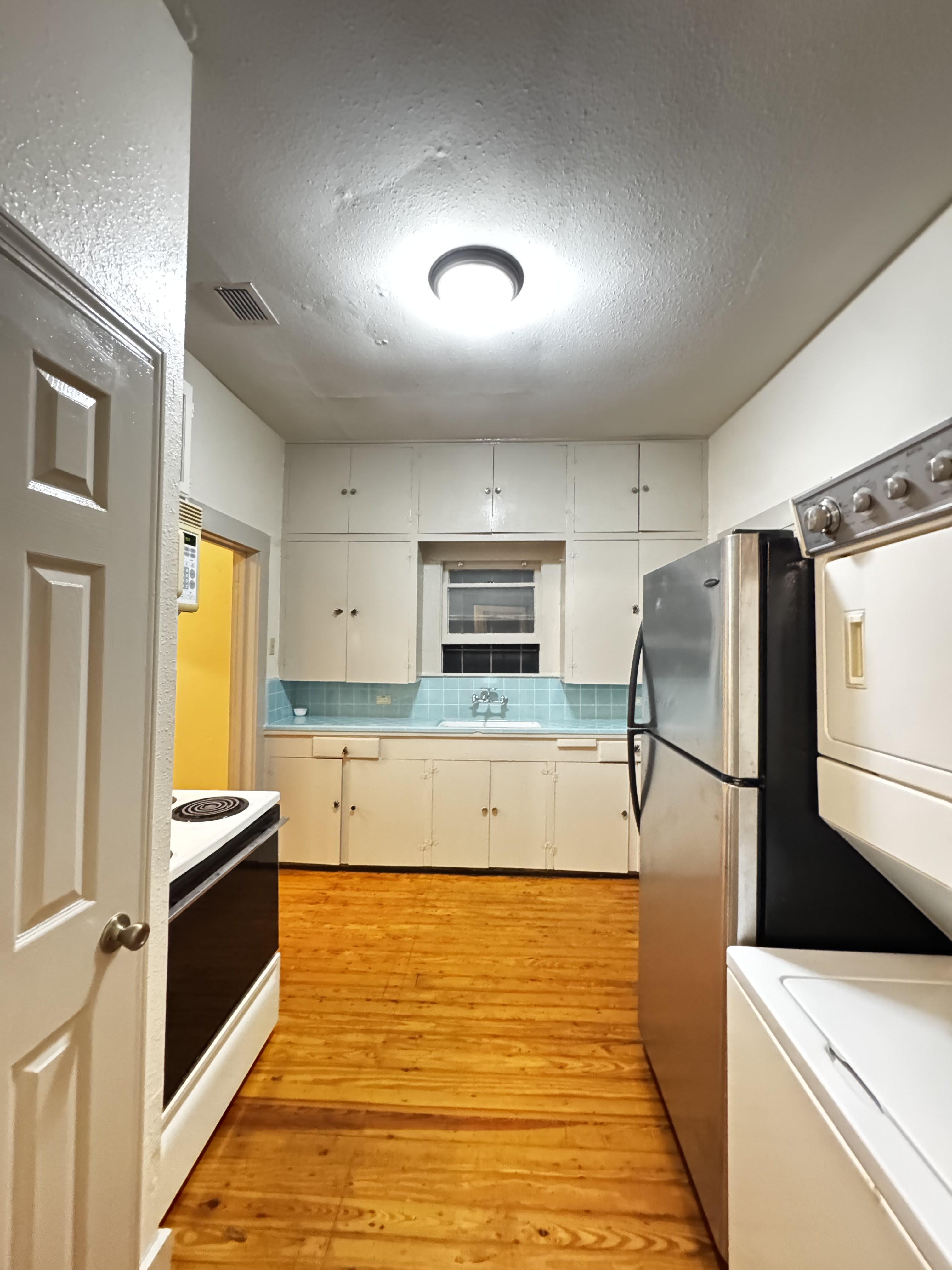 505 Wilmington Ave – photo 3