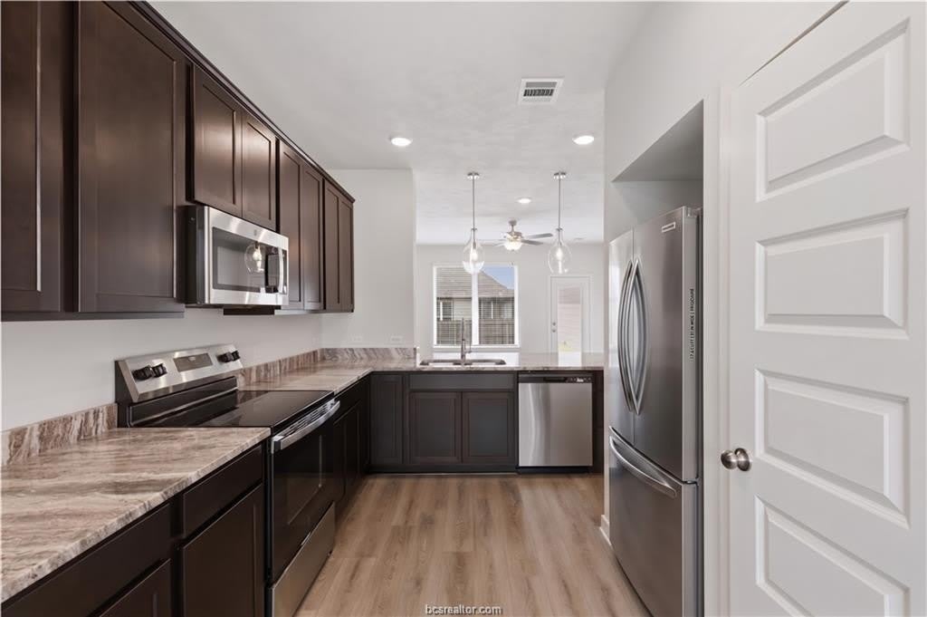 10633 Burgundy Berry Way – photo 5