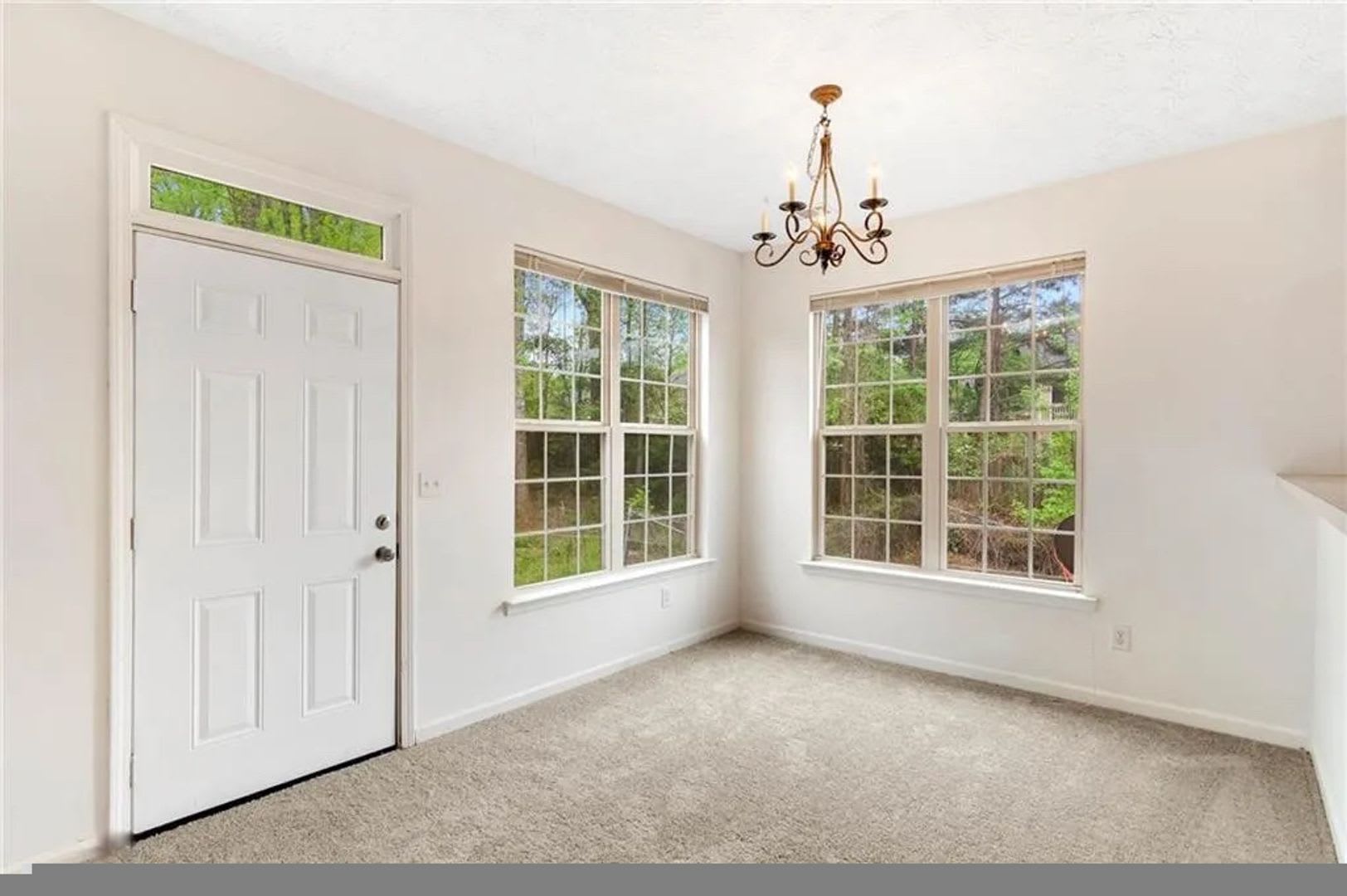 Room In 3 Bedroom Home In Sugar Hill – photo 3
