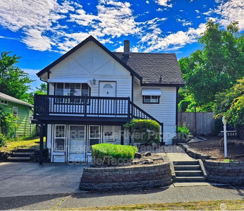 5345 S Trafton – photo 1