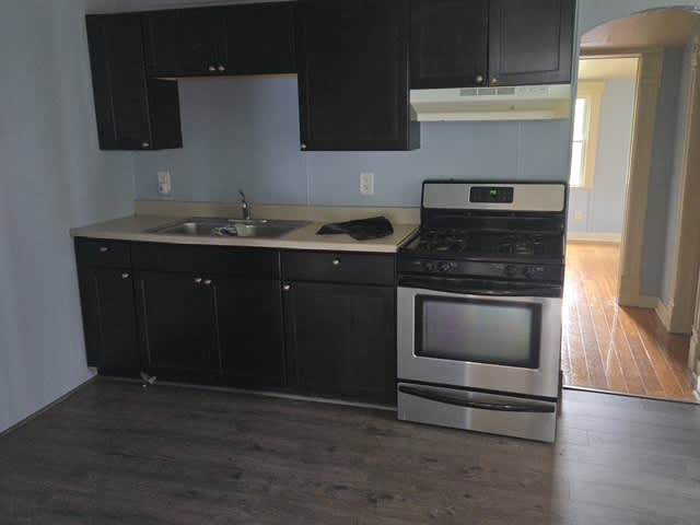 647 West Lexington Avenue A – photo 3