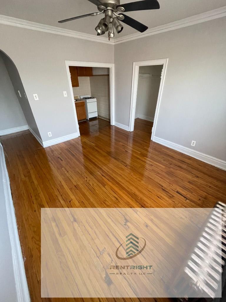 4650-60 N Elston – photo 2