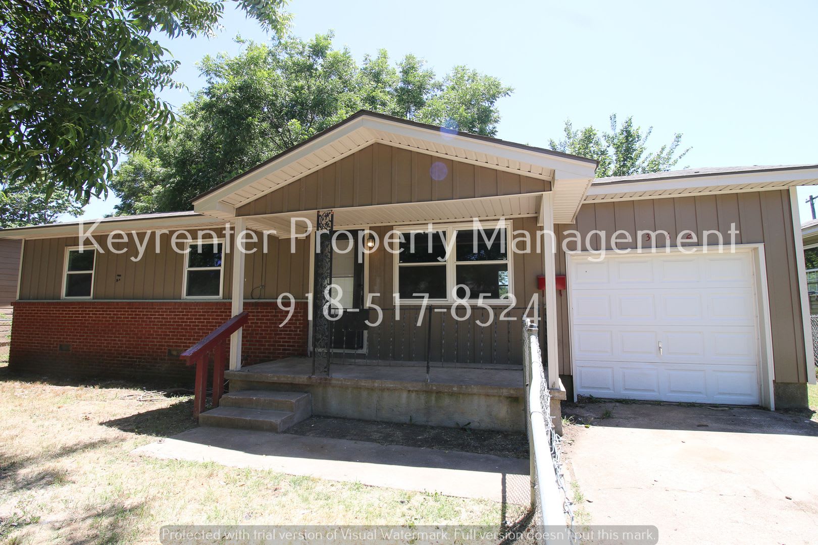 3 Bedroom 1 Bathroom With Attached Garage And Fenced In Yard Available 8 15 – photo 2