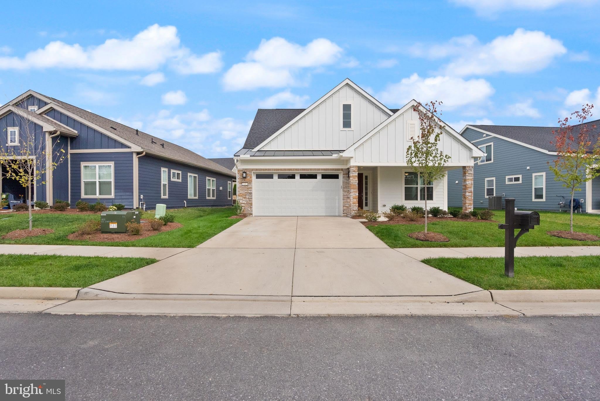 121 COWBIRD Street – photo 5