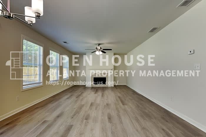863 Langley View Court – photo 3
