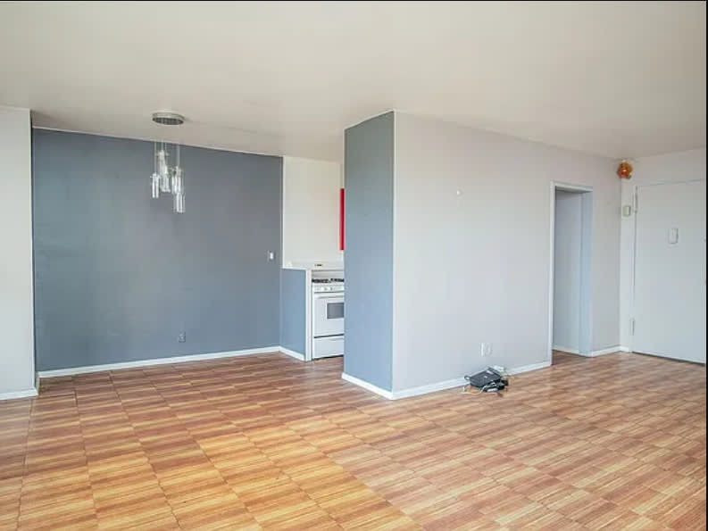 2925 W 5th St – photo 3