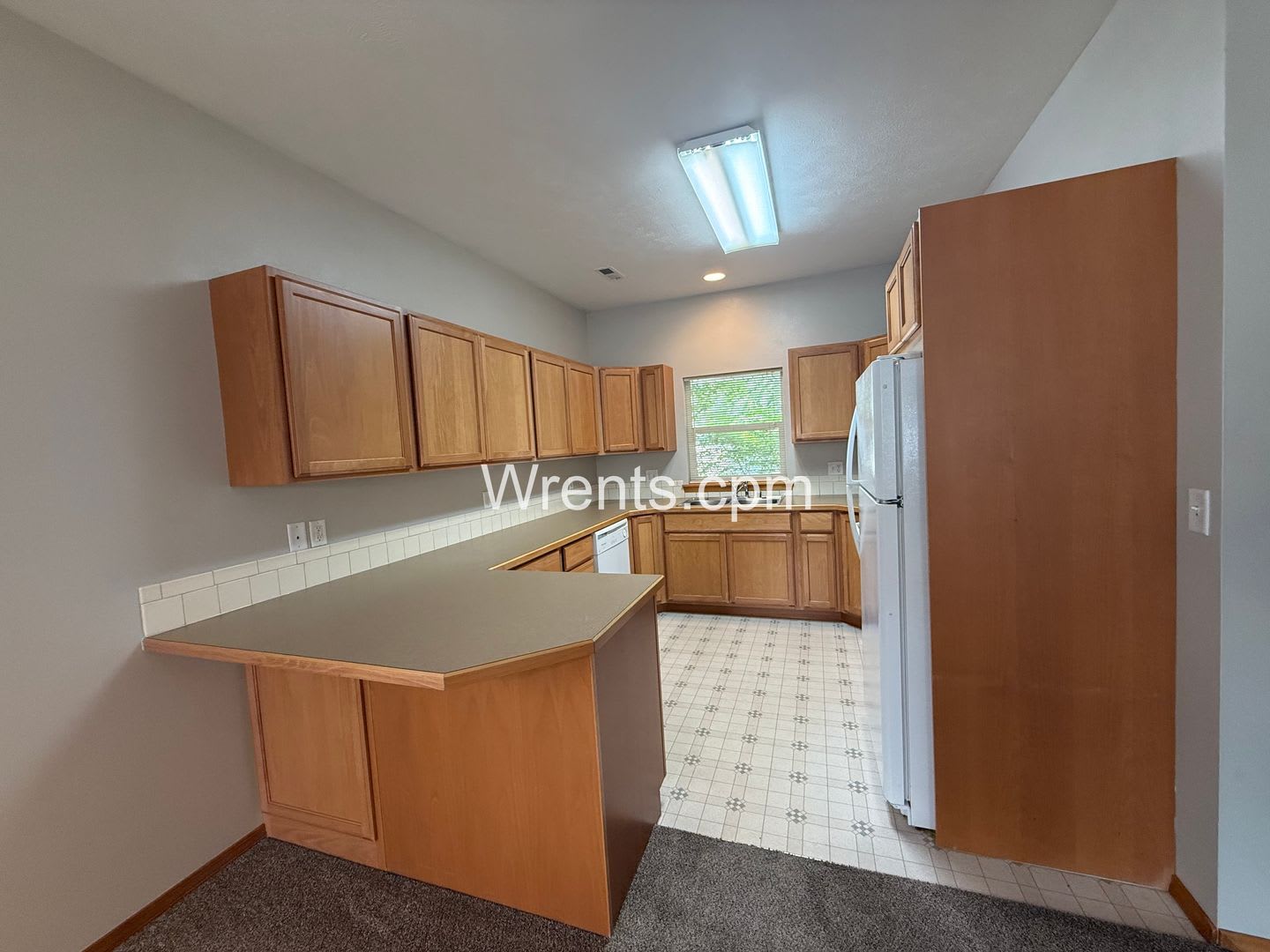 Beautiful South Hill Duplex with Garage! – photo 4