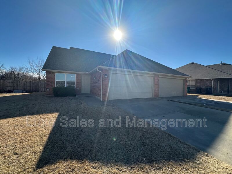 9604 SW 17th Street – photo 2