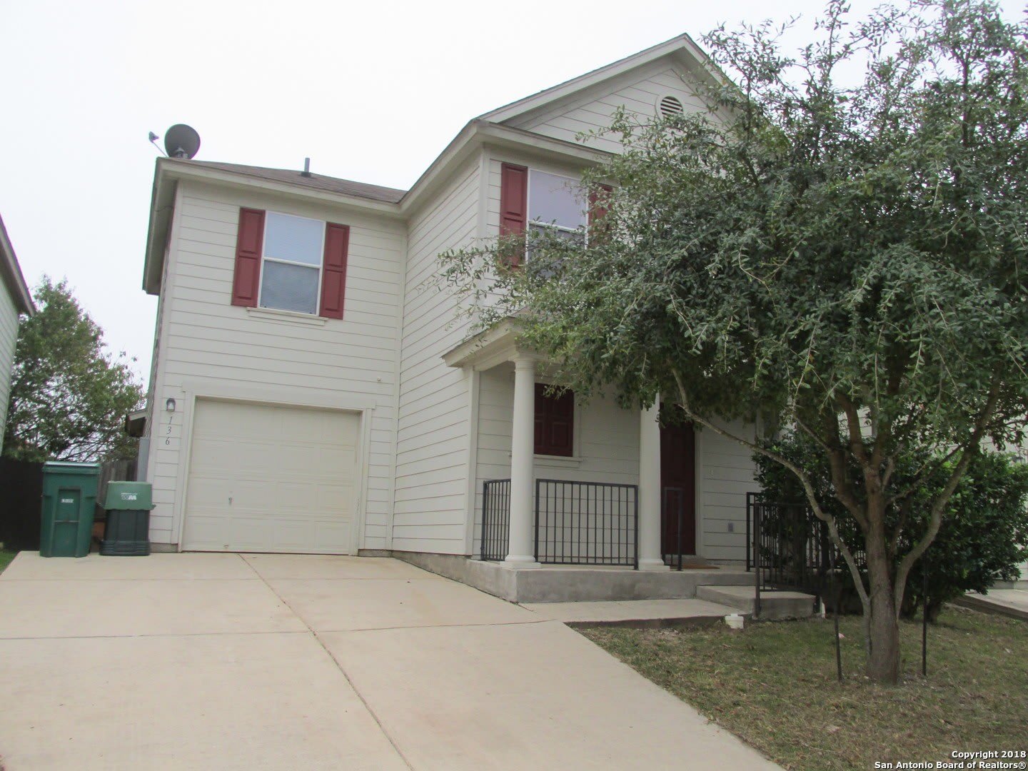 136 Hampton Way – photo 1