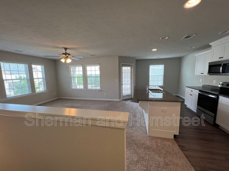 746 Tarvin Circle – photo 2