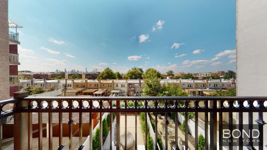 30 54 38Th Street – photo 1
