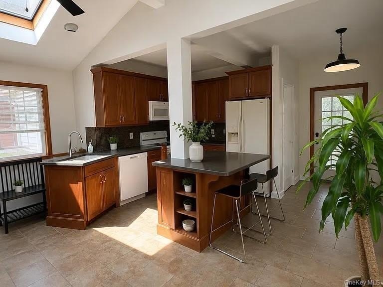 16 Oakridge Road – photo 1