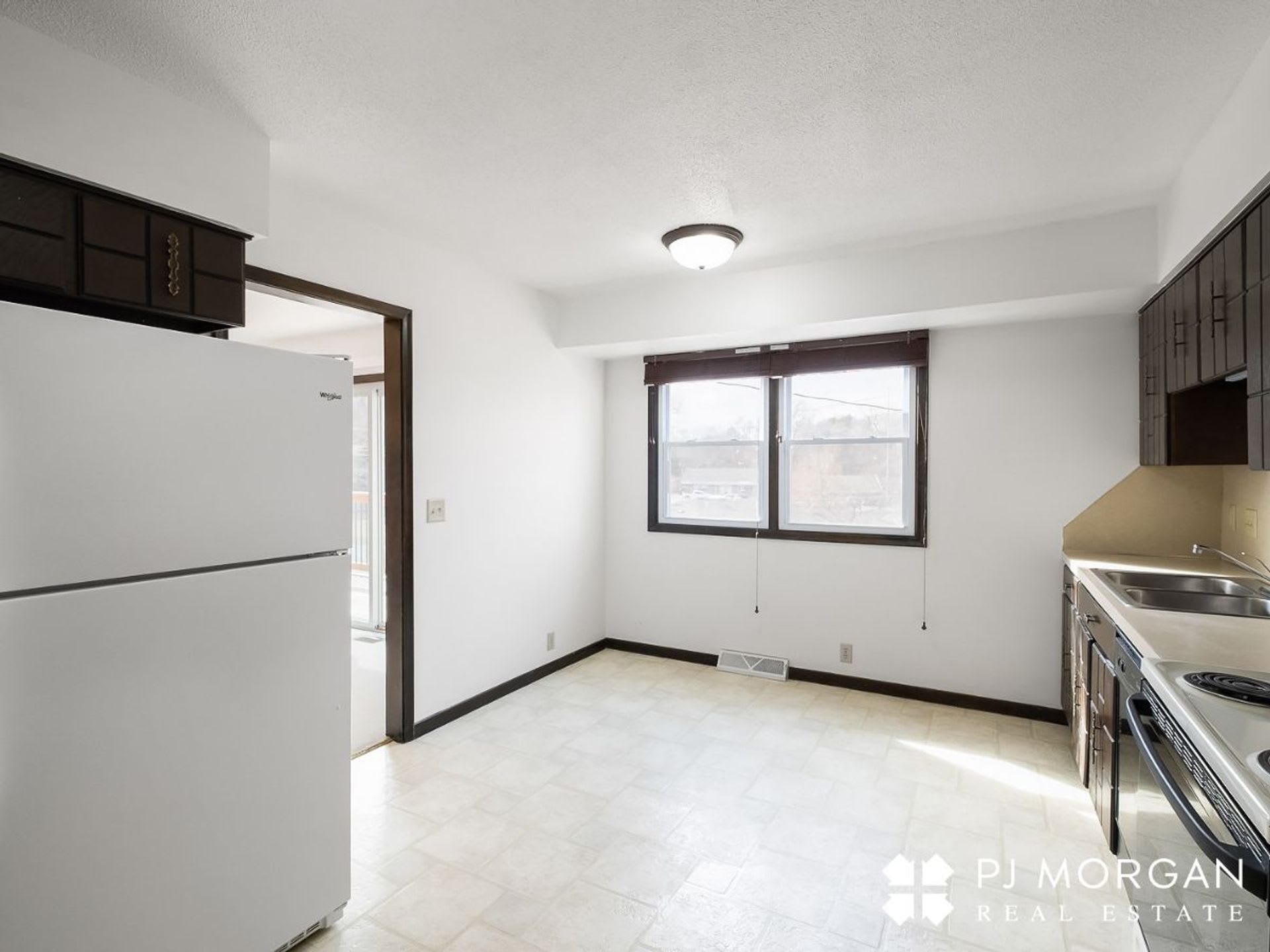 3 Bed 3 Bath Duplex – photo 4