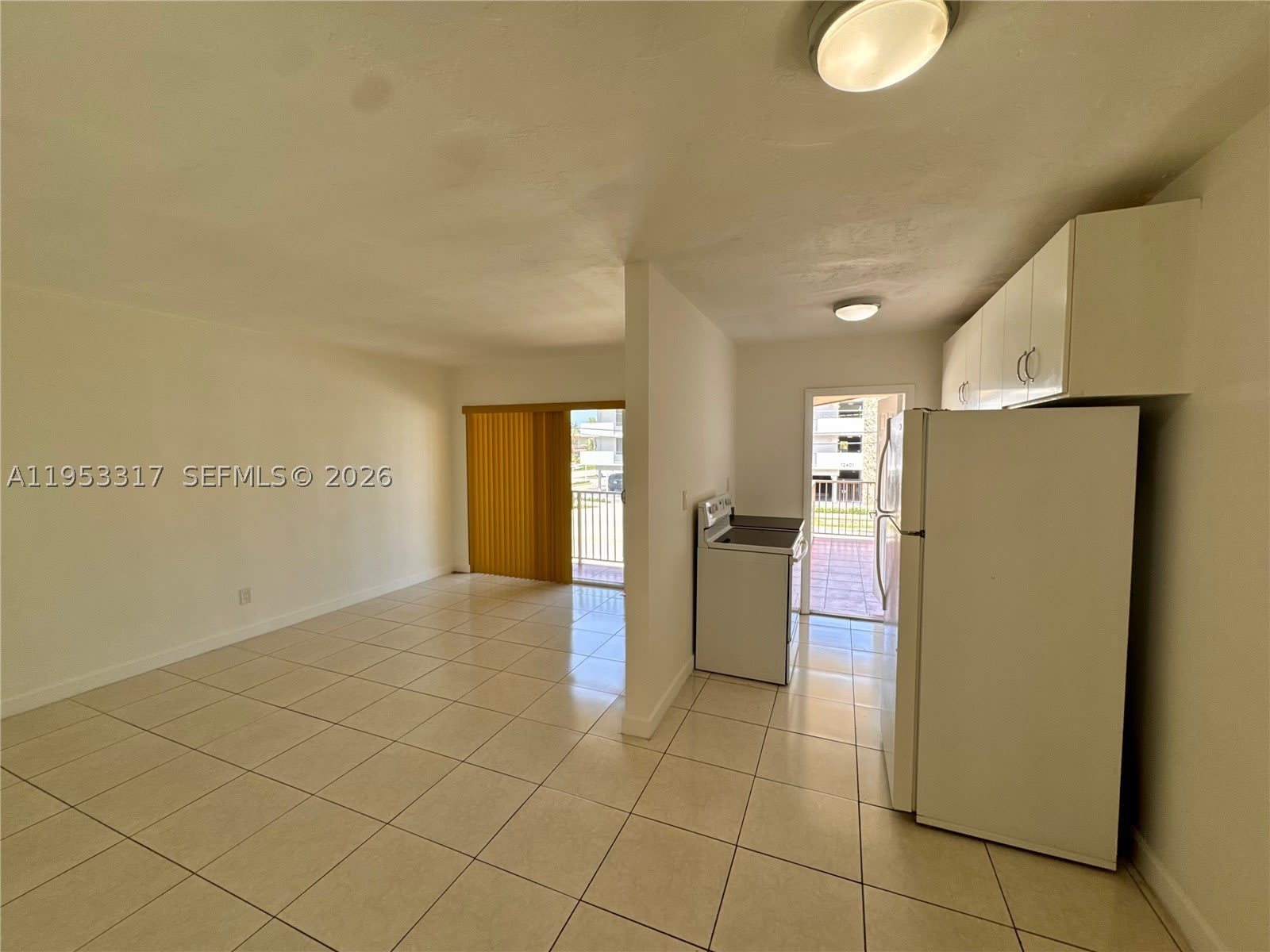 1595 NE 125th St – photo 4