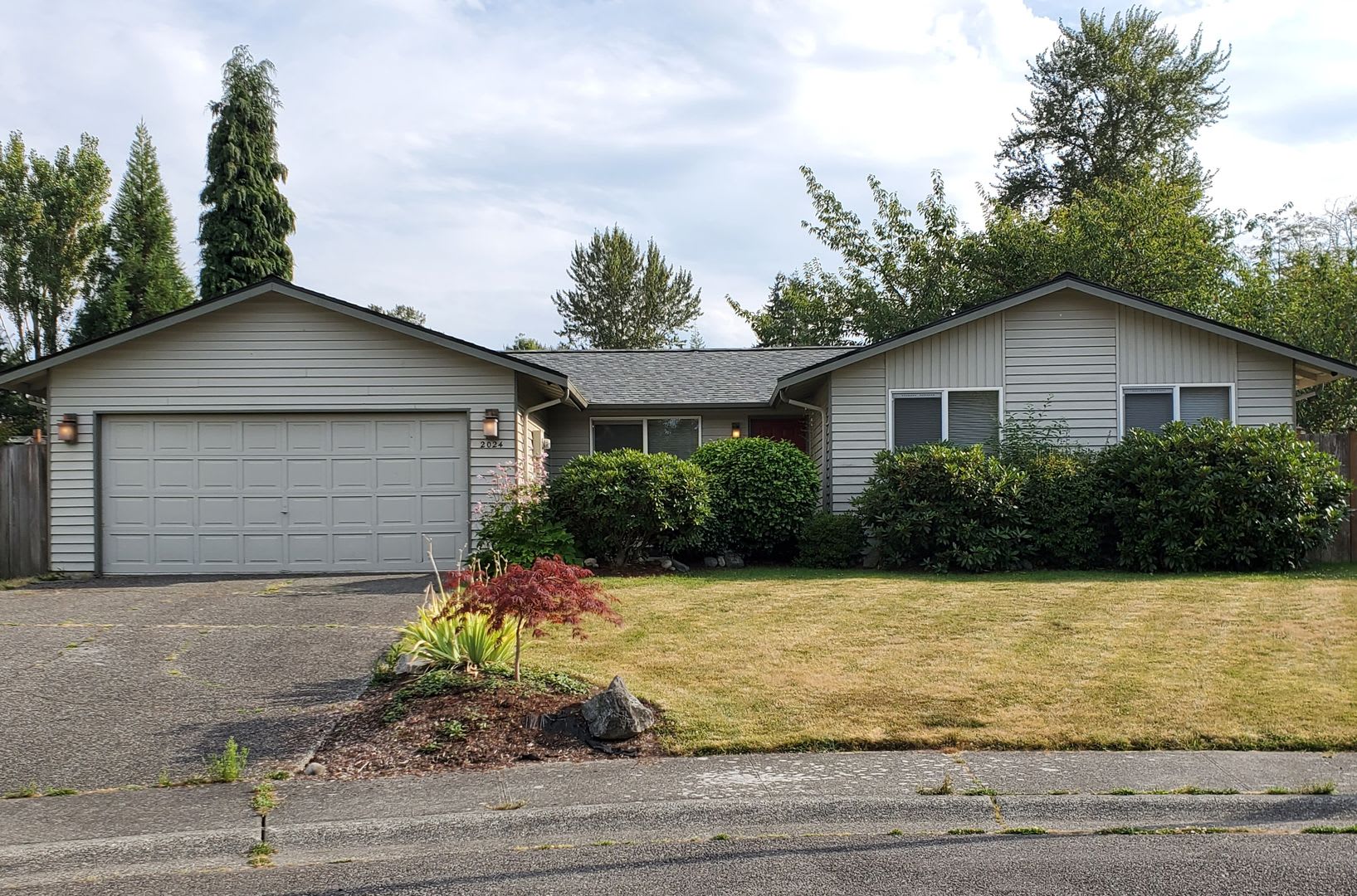 3 Bedroom Rambler With Fenced Yard On A Cul De Sac – photo 1