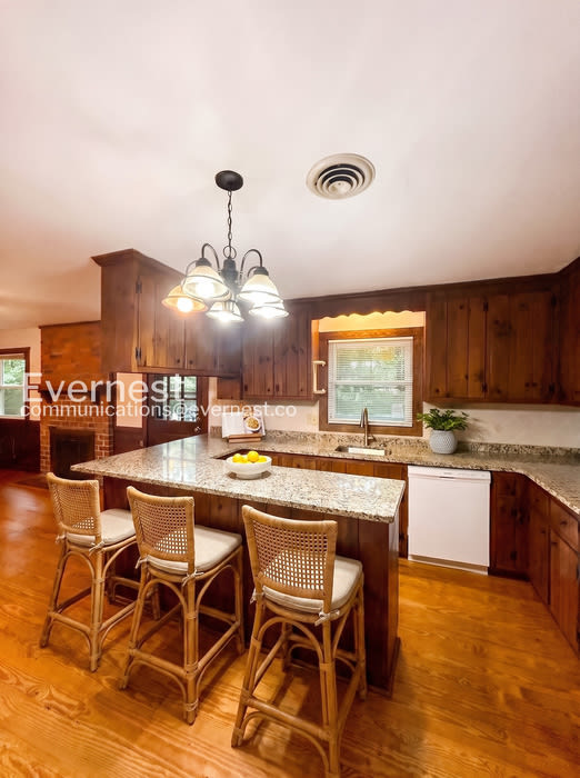 7733 Duncaster Road – photo 4