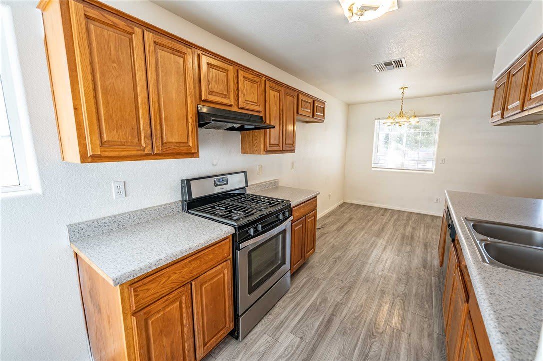 3422 Cypress Street – photo 5