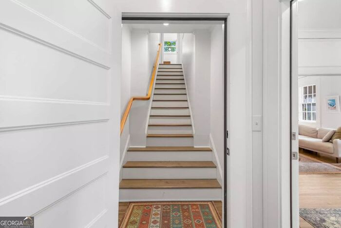 471 Page Avenue Northeast – photo 2