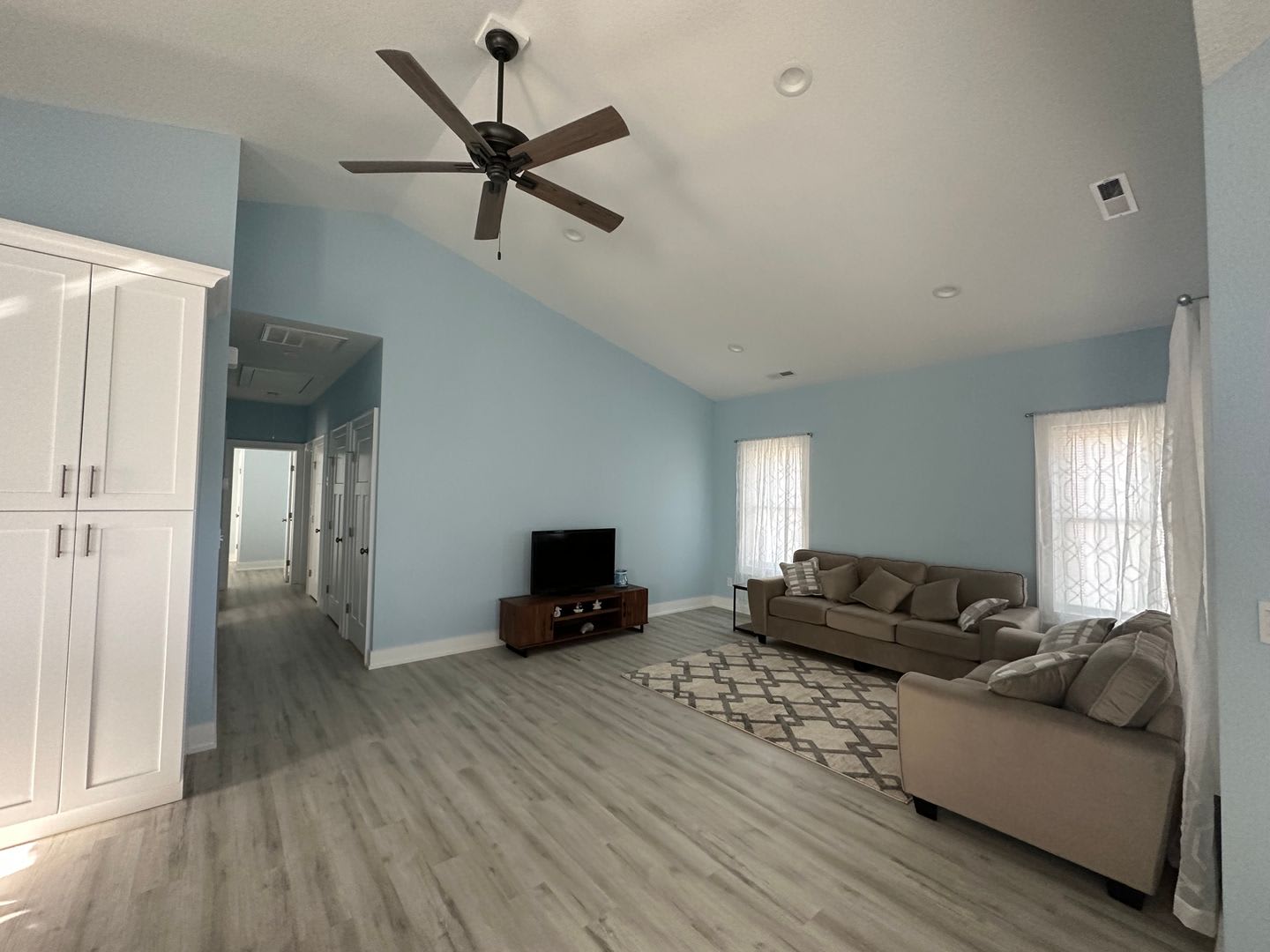 Seasonal Furnished Newer Home-Colington – photo 4