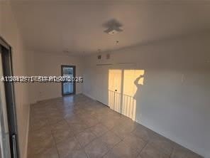2389 NW 26th St – photo 3