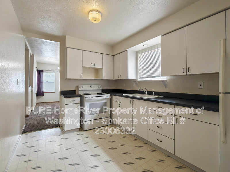 9404 E Main Ave – photo 2