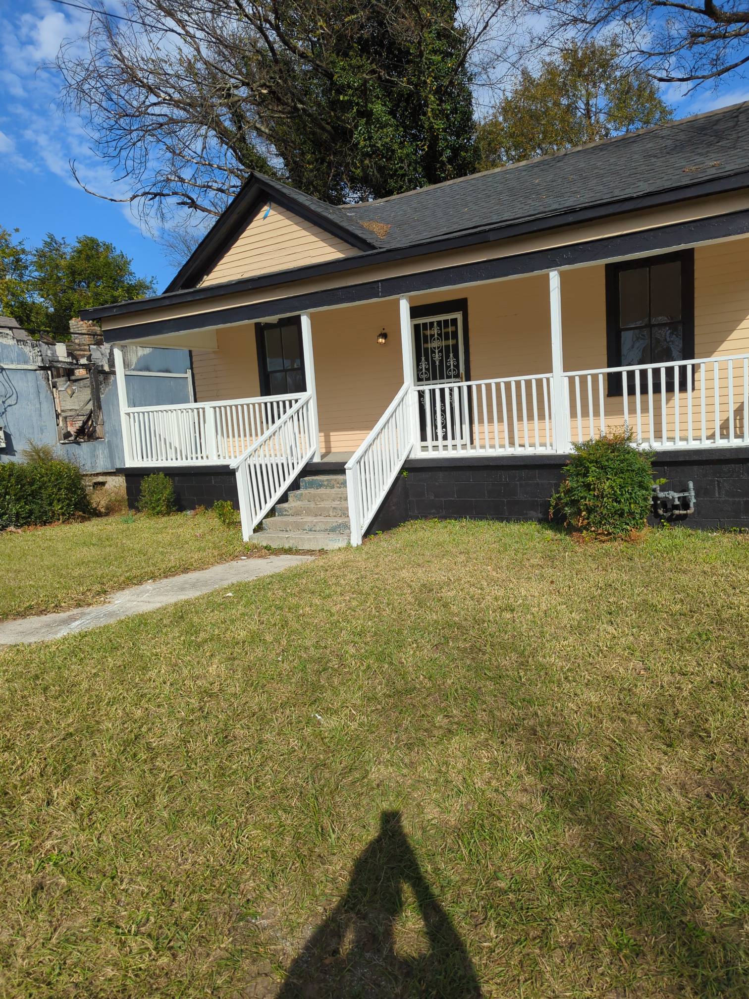 645 Rutherford Avenue – photo 2