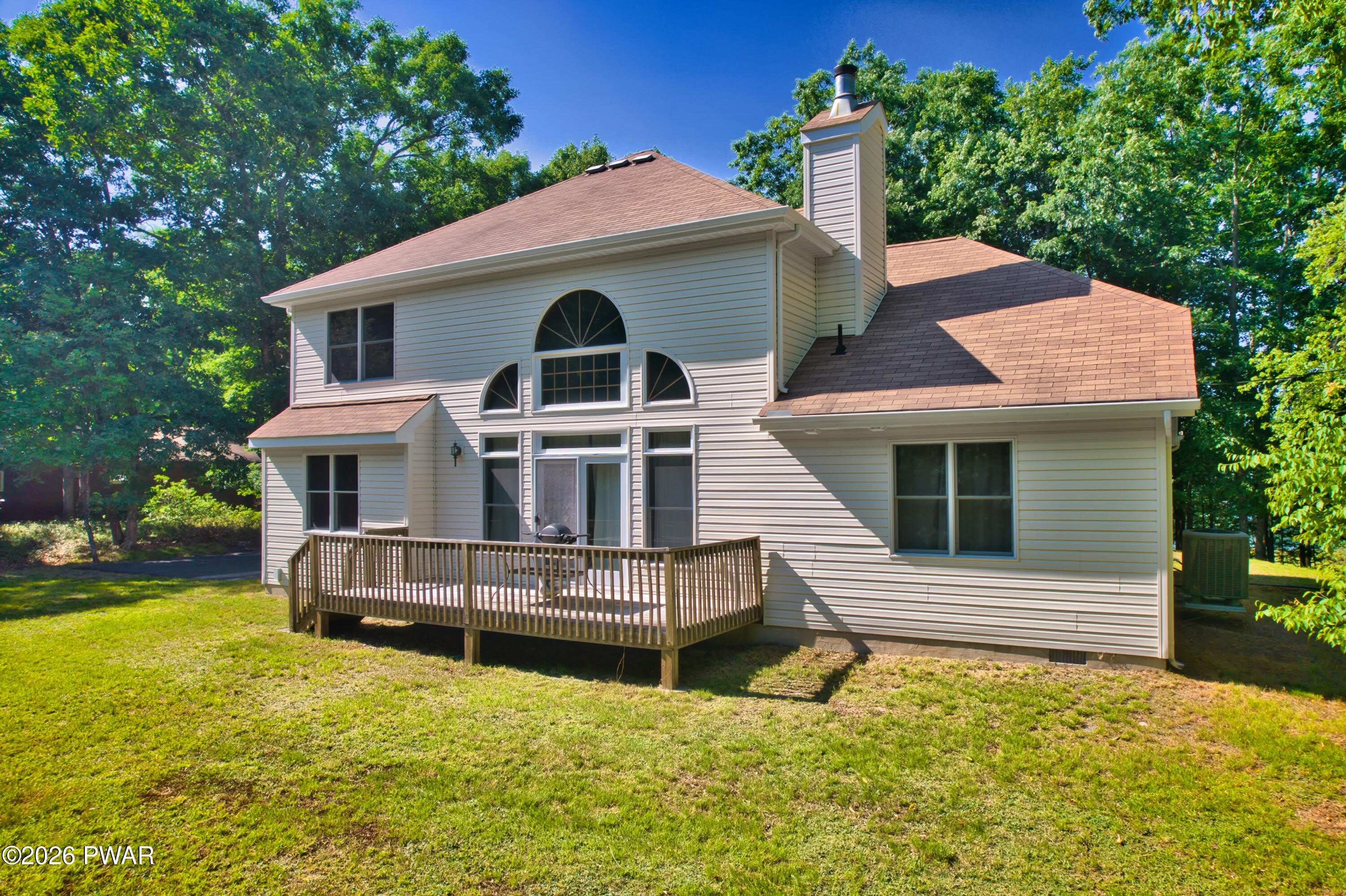 105 Seneca Court – photo 5