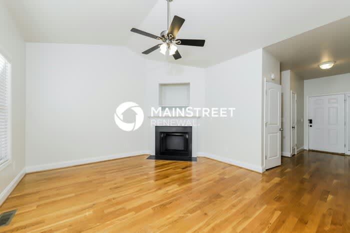 6700 Linwood Drive – photo 2