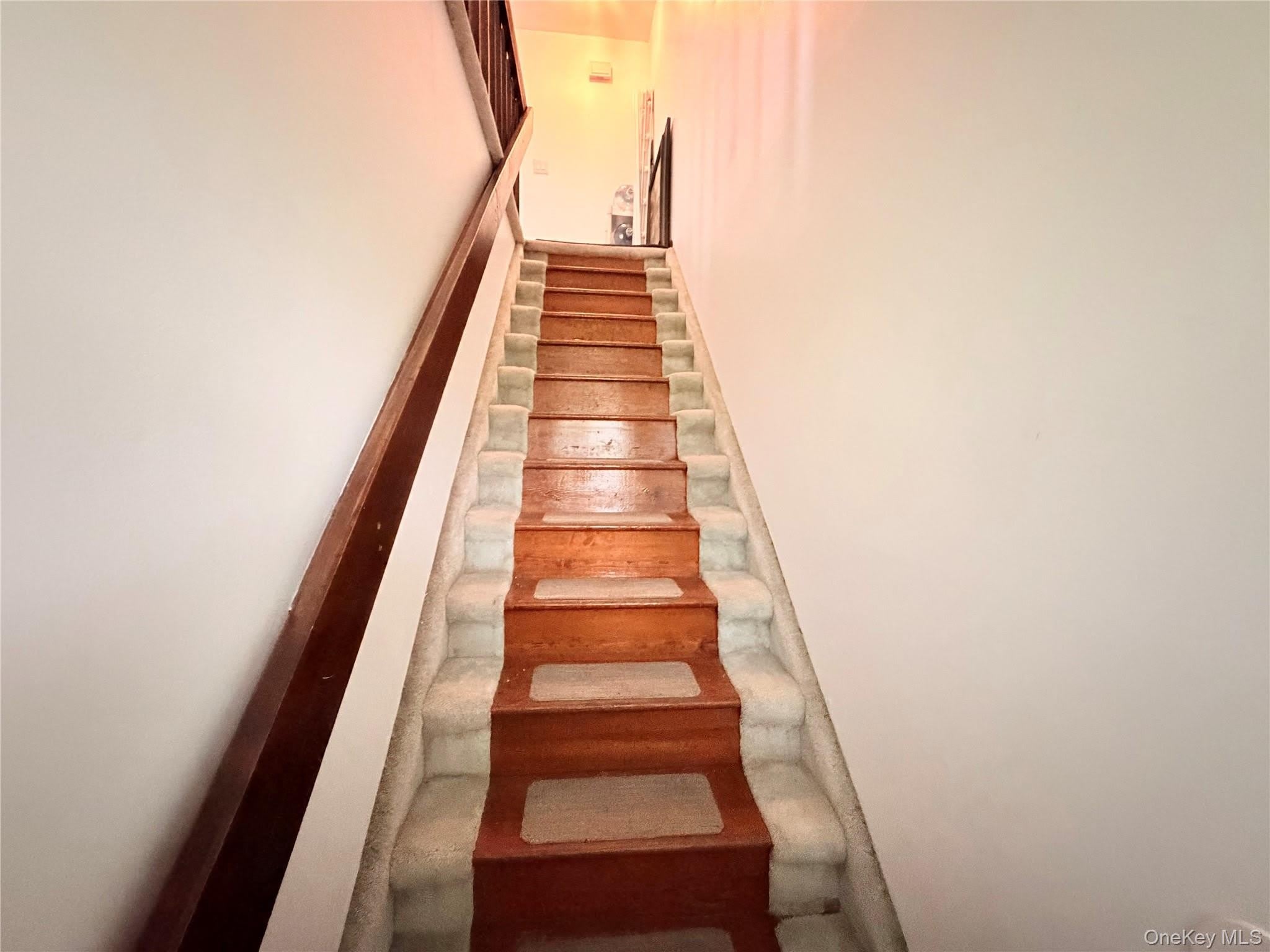 2 Fortune Road W – photo 3