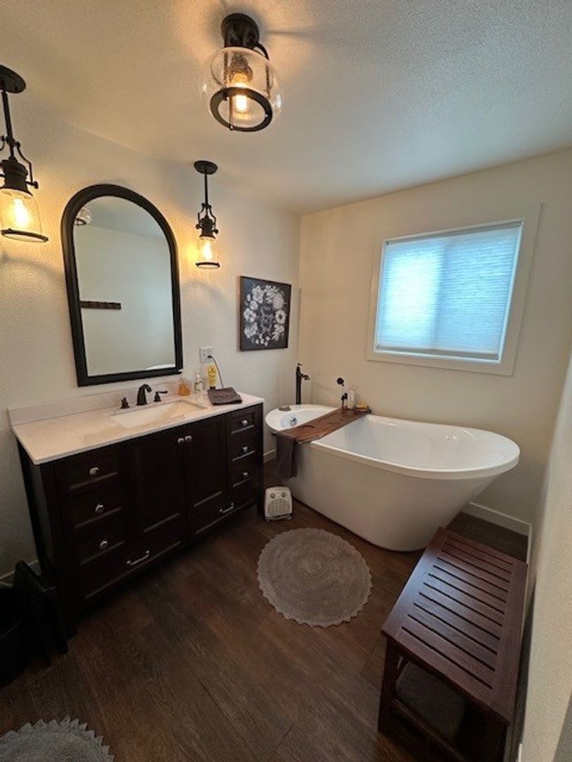 553 Chetco Ave 2 – photo 5
